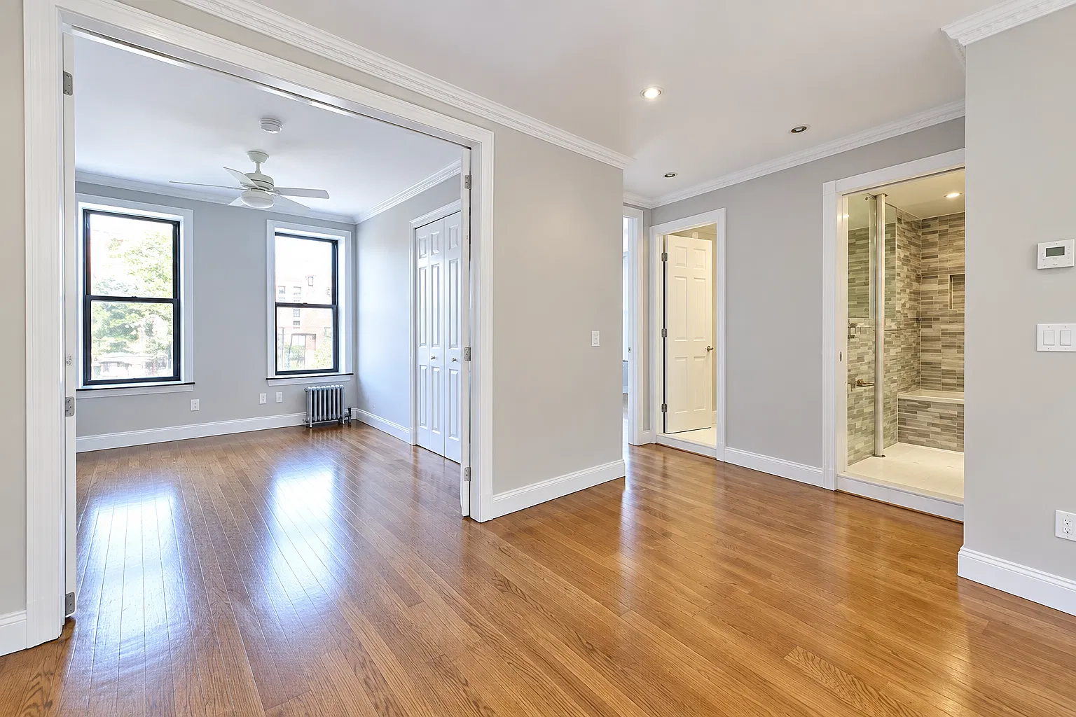 326 East 100th Street — Photo 2