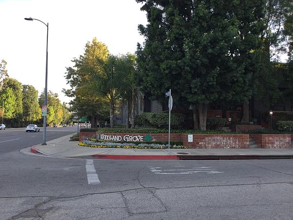 2nd image of 5715 Topanga Canyon Blvd APT 2