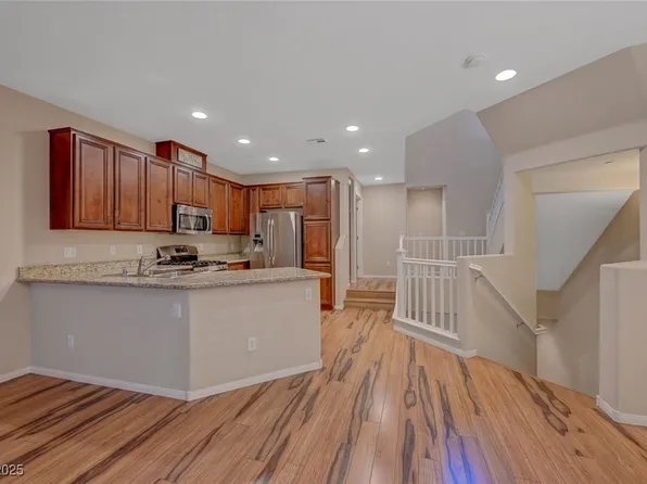 7856 Carysford Ave, Las Vegas, NV 89178
