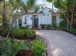 180 7th AVE S, NAPLES, FL 34102