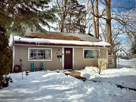 2nd image of 1353 N Olive St