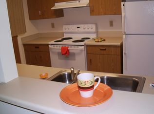 9718 Feather Reed Dr, Fort Wayne, IN 46815