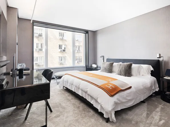 279 Central Park West image 9 of 16