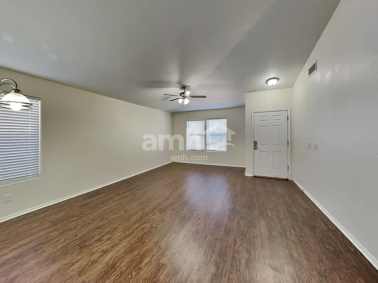 13964 N 133rd Ln — Photo 7