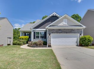 325 Castleton Cir, Boiling Springs, SC 29316