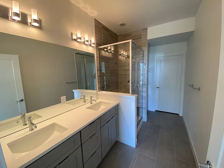 5335 W 12th Ave — Photo 53