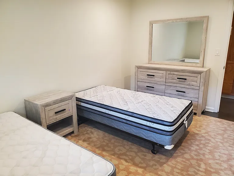 30 Stuyvesant Pl — Photo 33