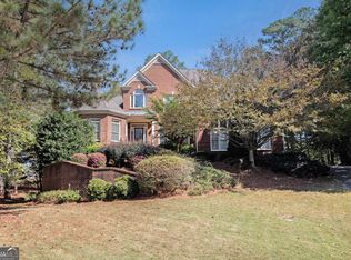 345 Lake Bend Ct, Milton, GA 30004