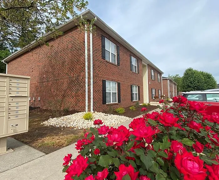 3695 Claypond Rd #D — Photo 31