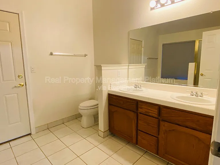 22 N Bliss Ave — Photo 17