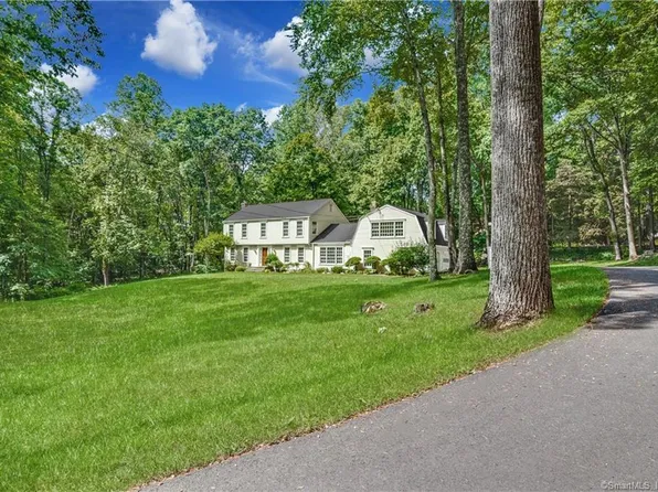 1734 Oenoke Ridge, New Canaan, CT 06840