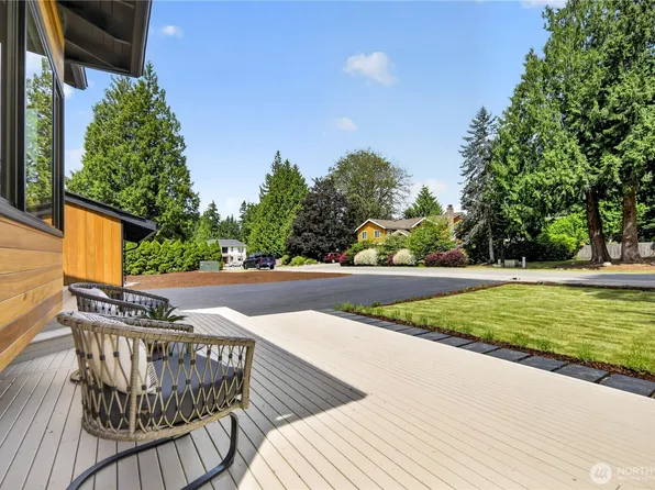 17409 NE 136th Street, Redmond, WA 98052