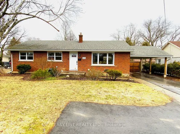 345 Head St N, Strathroy Caradoc, ON N7G 2J8