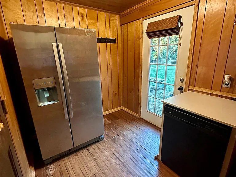 706 Pilgrim Frst — Photo 31