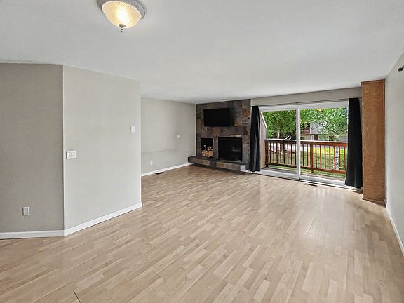 2nd image of 3114 W 34th Ave #6A2A