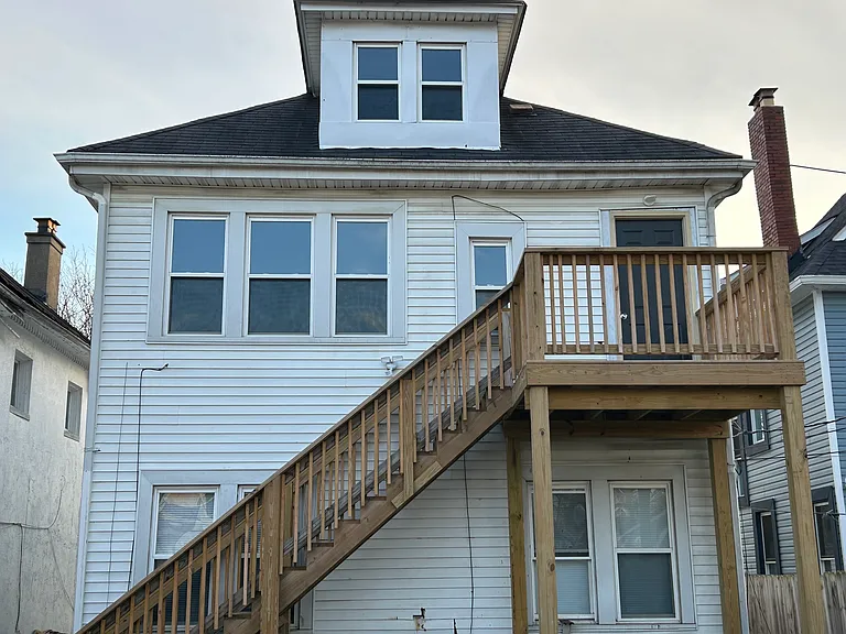 1222 1/2 E Rich St — Photo 15