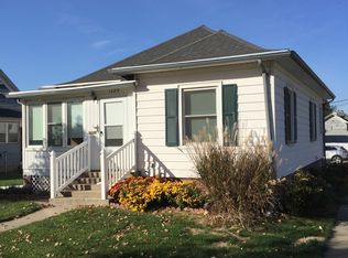 1405 L St, Aurora, NE 68818