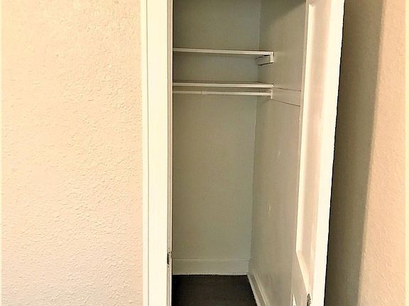 2nd image of 4400 Jarboe St APT 106