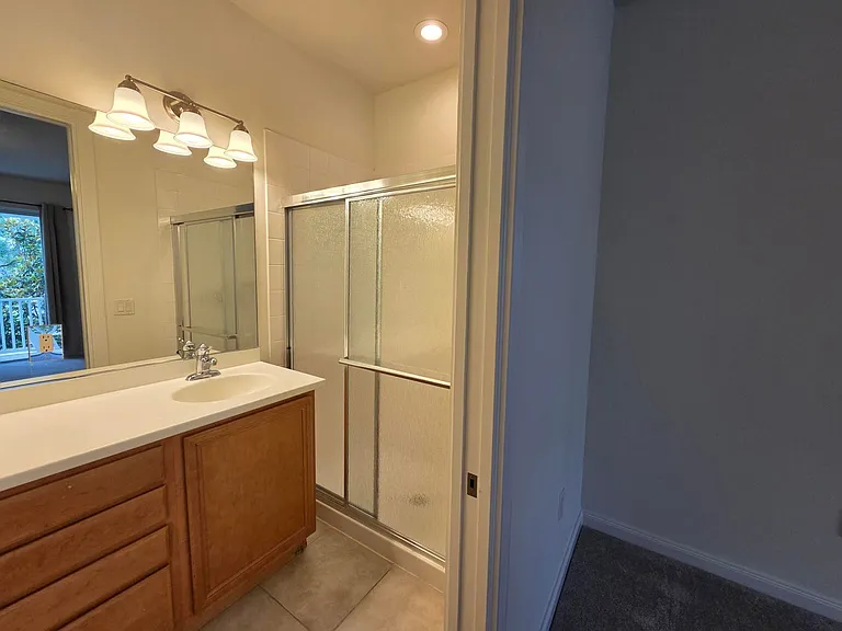 1411 N Jeaga Dr — Photo 8