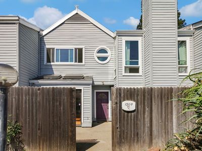 1509 Hood Rd UNIT F, Sacramento, CA, 95825