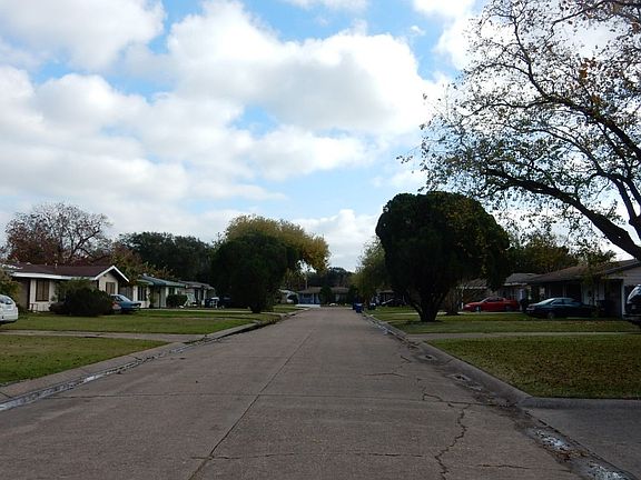 5th image of 1725 Wayside Dr