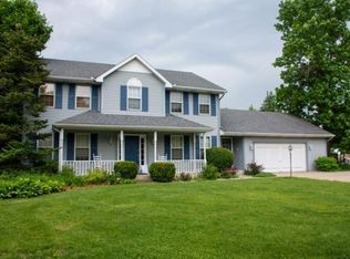 15670 Luminaire Ct, Mishawaka, IN