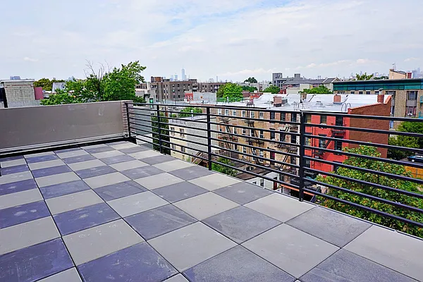 Rented by Compass | media 10