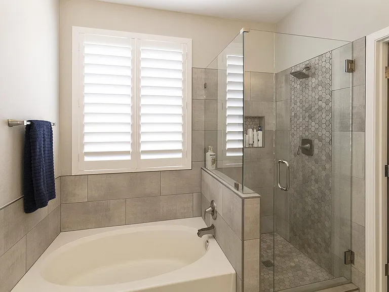 1425 E Morelos St — Photo 20