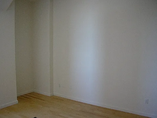 Rented by City Connections Realty | media 79