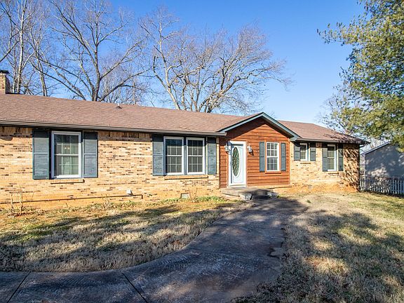 2nd image of 209 Morningside Dr