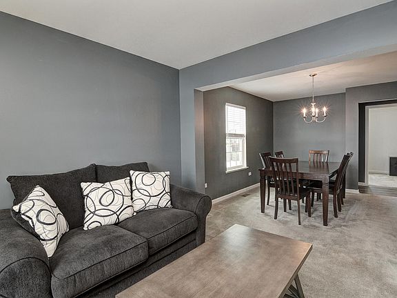 5th image of 1712 Wentworth Dr