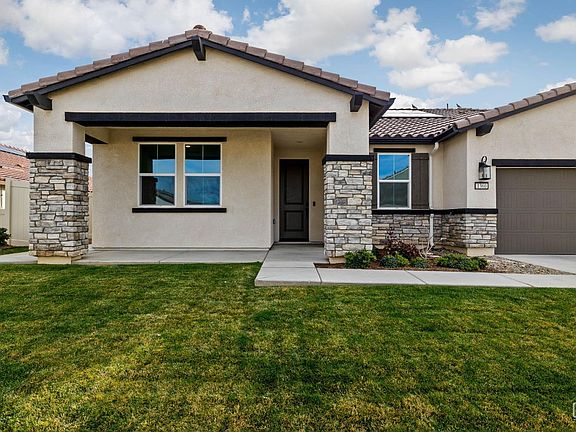 2nd image of 1360 Bodega Dr