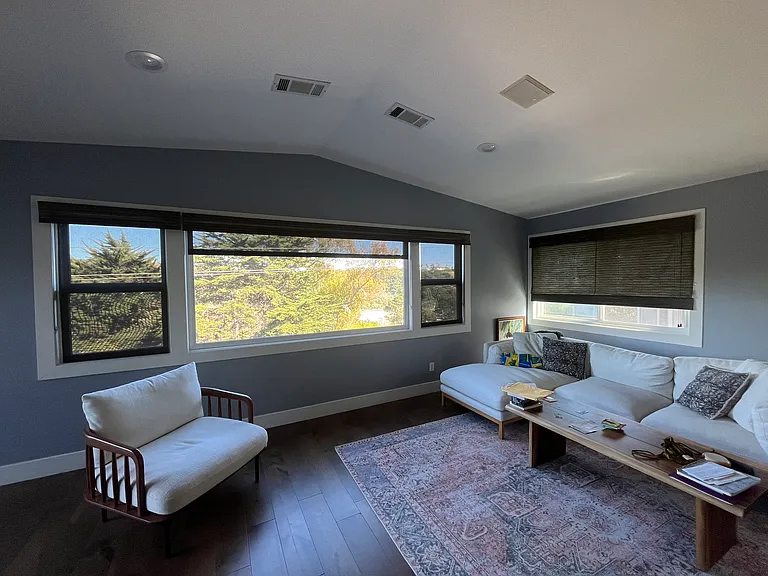 324 Selma St — Photo 19