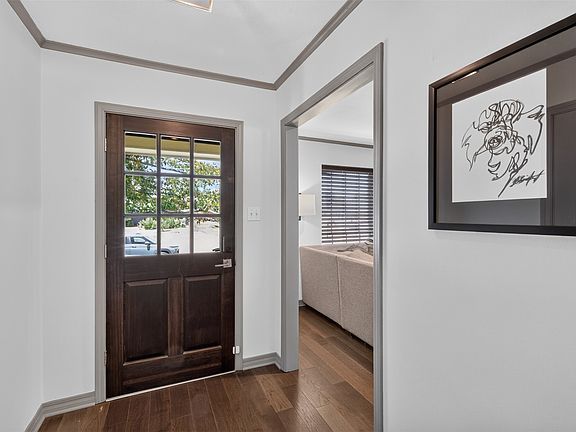 2nd image of 413 Galway Dr