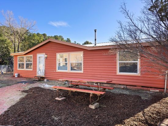 36 Kitsch Rd, Tijeras, NM 87059