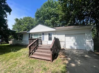 10400 Oakland Ave, Kansas City, MO 64134
