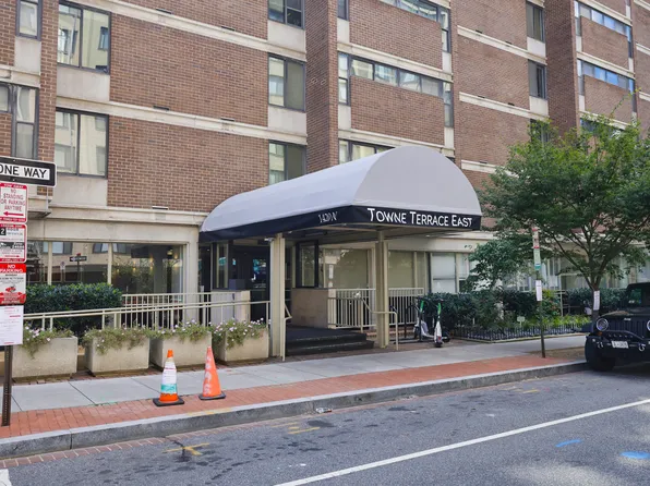 1420 N St NW APT 414, Washington, DC 20005