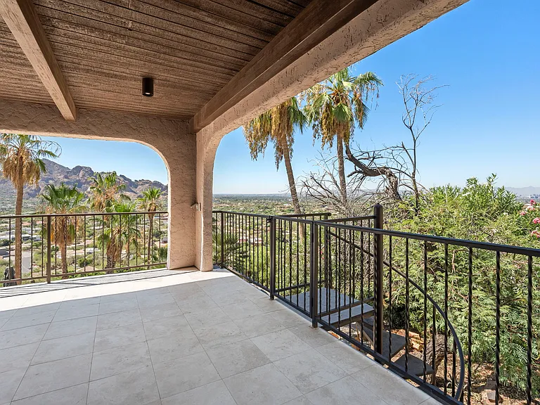 6900 N Highlands Dr — Photo 28