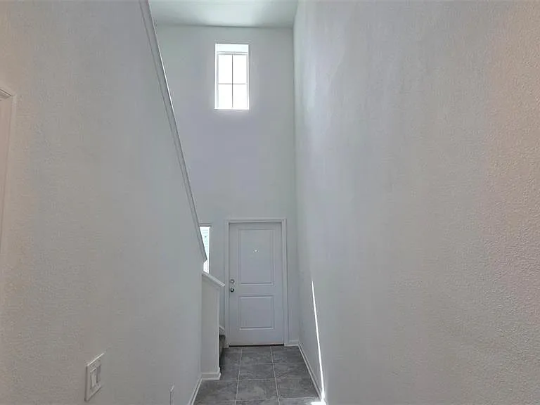 1449 Cumberland Ave — Photo 8