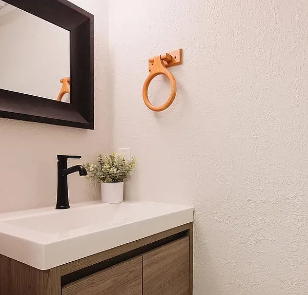 220 Winding Way — Photo 17
