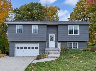 89 Eaton Dr, North East, PA