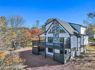 126 Petrarch Trl, Albrightsville, PA 18210