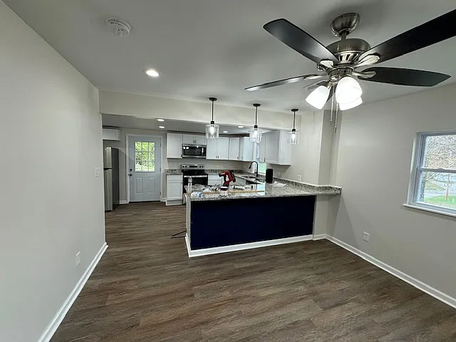 909 Foster Rd #B1 — Photo 18