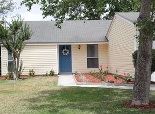3801 Arrow Lakes Dr S, Jacksonville, FL 32257