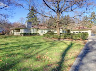 106 Meadow Dr, Urbana, IL