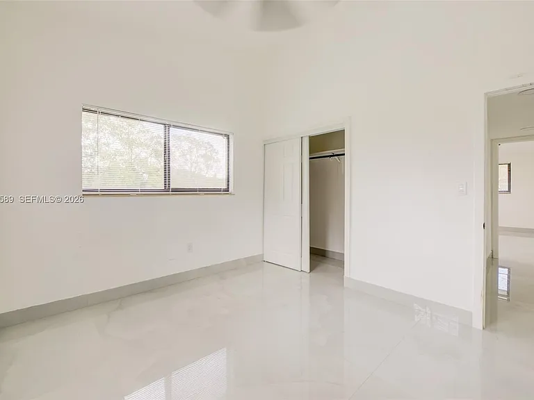 17101 SW 48th St — Photo 22