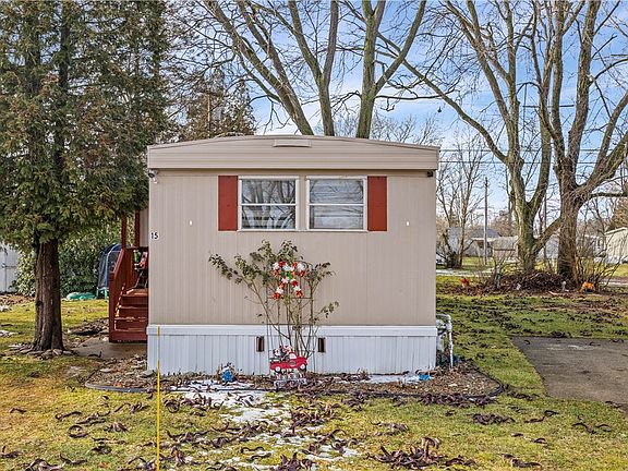 2nd image of 3902 Lockport Olcott Rd