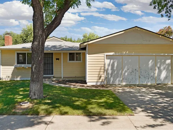 1825 N Debonaire Dr, Modesto, CA 95350