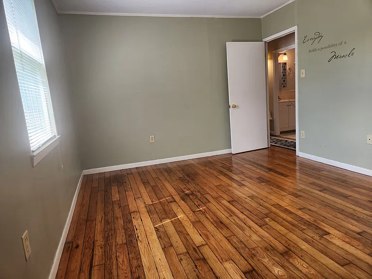 5112 Schubert Rd — Photo 11