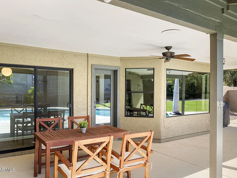 2601 E Sahuaro Dr — Photo 30